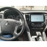 Штатная автомагнитола Mitsubishi Pajero Sport 2017